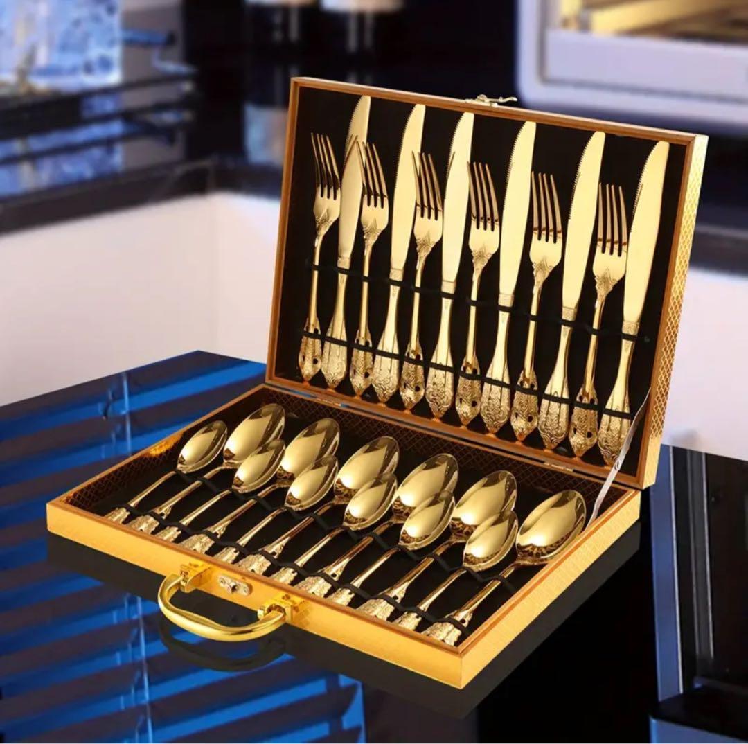 食器セット　スプーン　フォーク　ナイフ　ステンレス製　真鍮風　レトロ