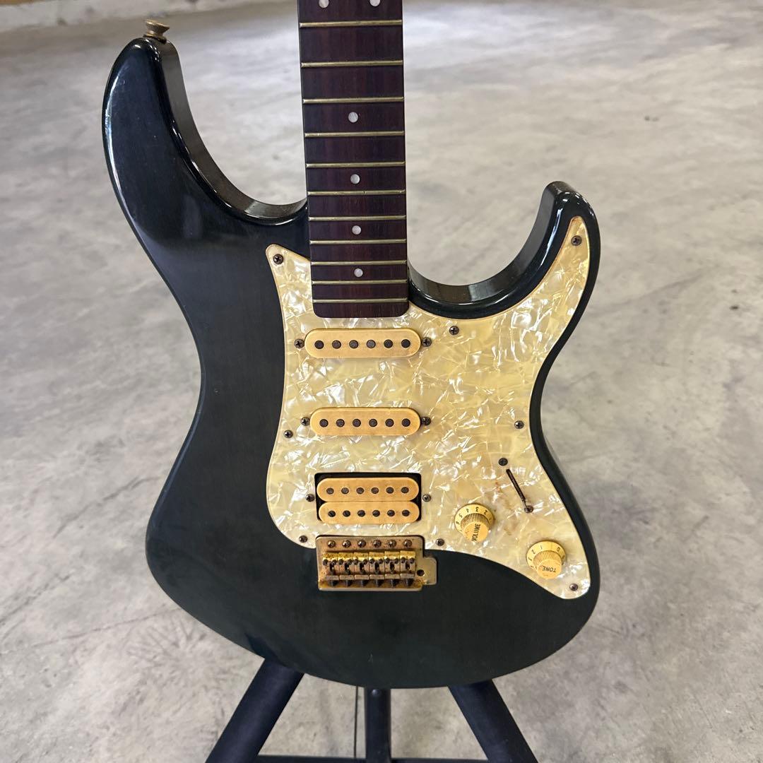 Yamaha Pacific ブラックエレキギター