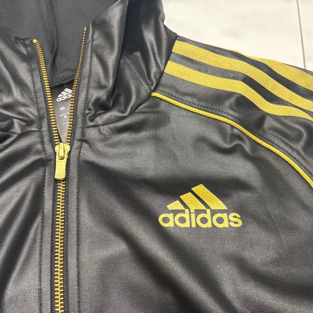 《極美品》アディダス コーティングジャージ セットアップ ゴールド × ブラック
