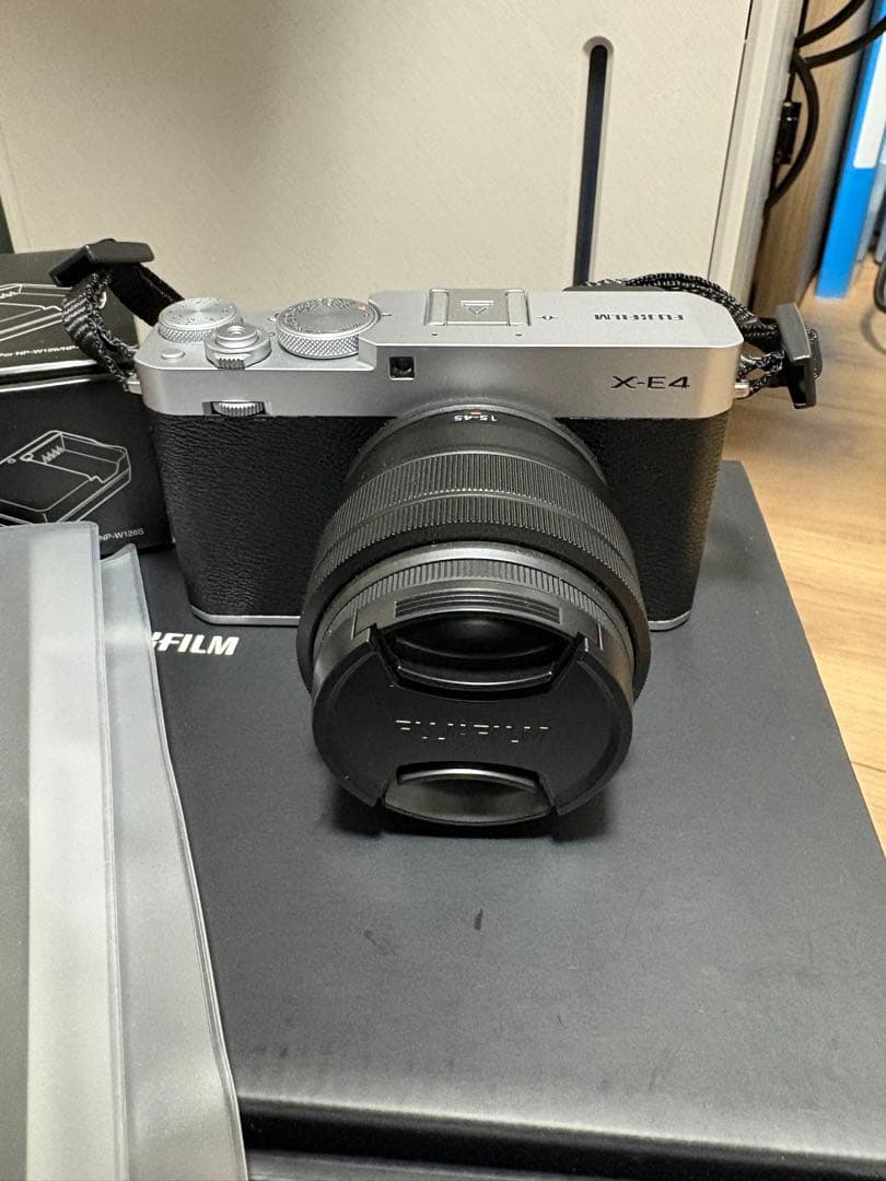 X-E4 富士フィルム
