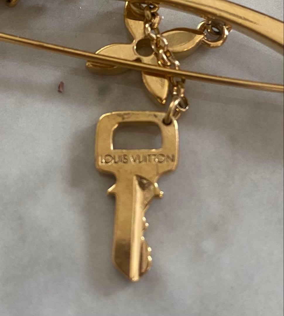 Louis Vuitton ゴールドブローチ
