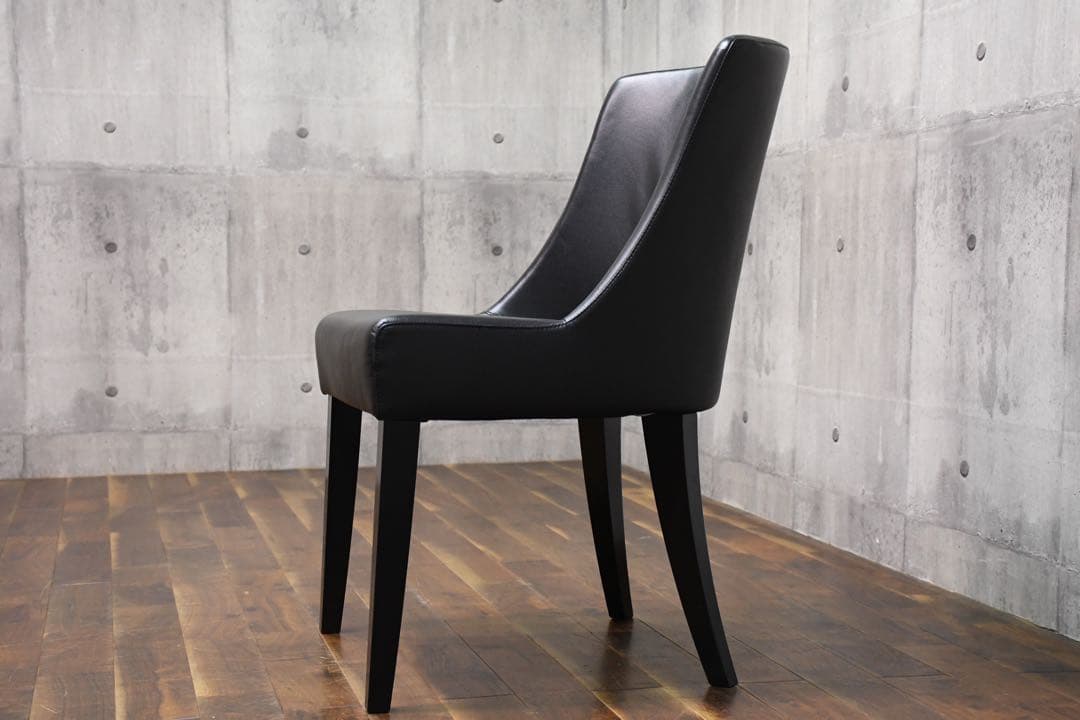 DLC52 IDC大塚家具 エルバイタリア アルテ ダイニングチェア 総本革張り