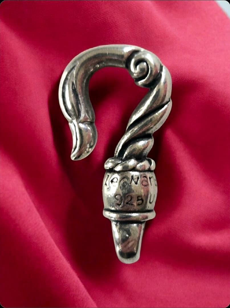 【日曜限定値下げ】Leonard Kamhout SV925 Swan Hook