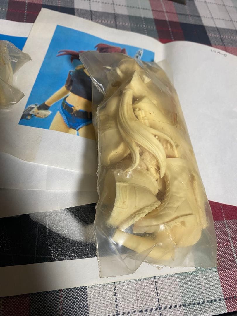 ガレージキット ブラックラグーン レヴィー 1/7 ソードカトラス Ver.