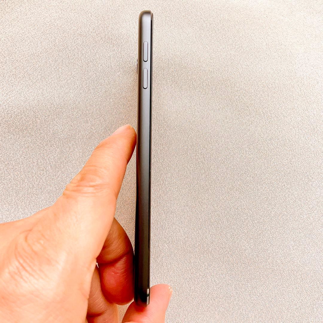 グレー iPod touch 第6世代 128GB アイポッドApple本体F