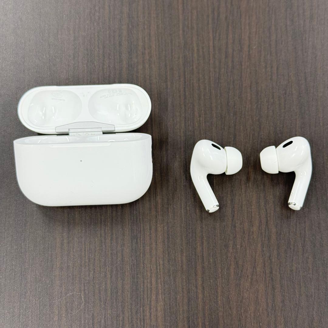 AirPodspro 2本体 ホワイト type-C 充電ケース付正規品　純正品