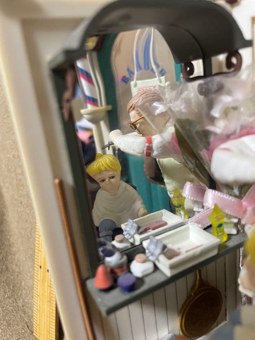 エネスコ　オルゴール　バーバーショップ　床屋さん　enesco