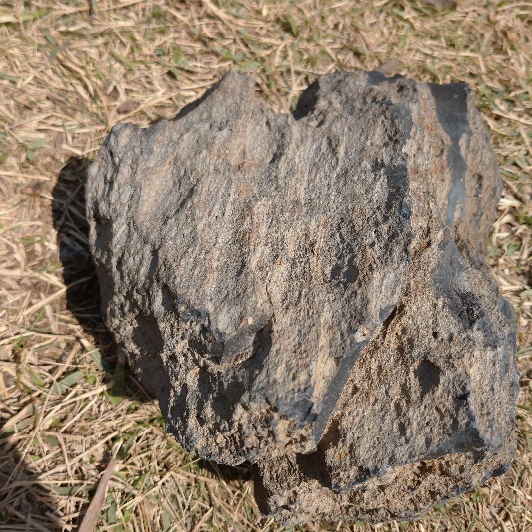 サヌカイト カンカン石