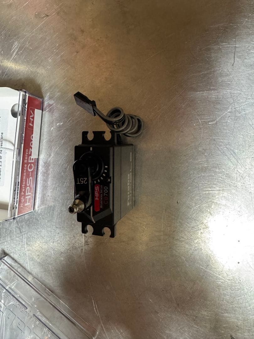 Futaba HPS-CB700 サーボ 仮組のみ　美中古