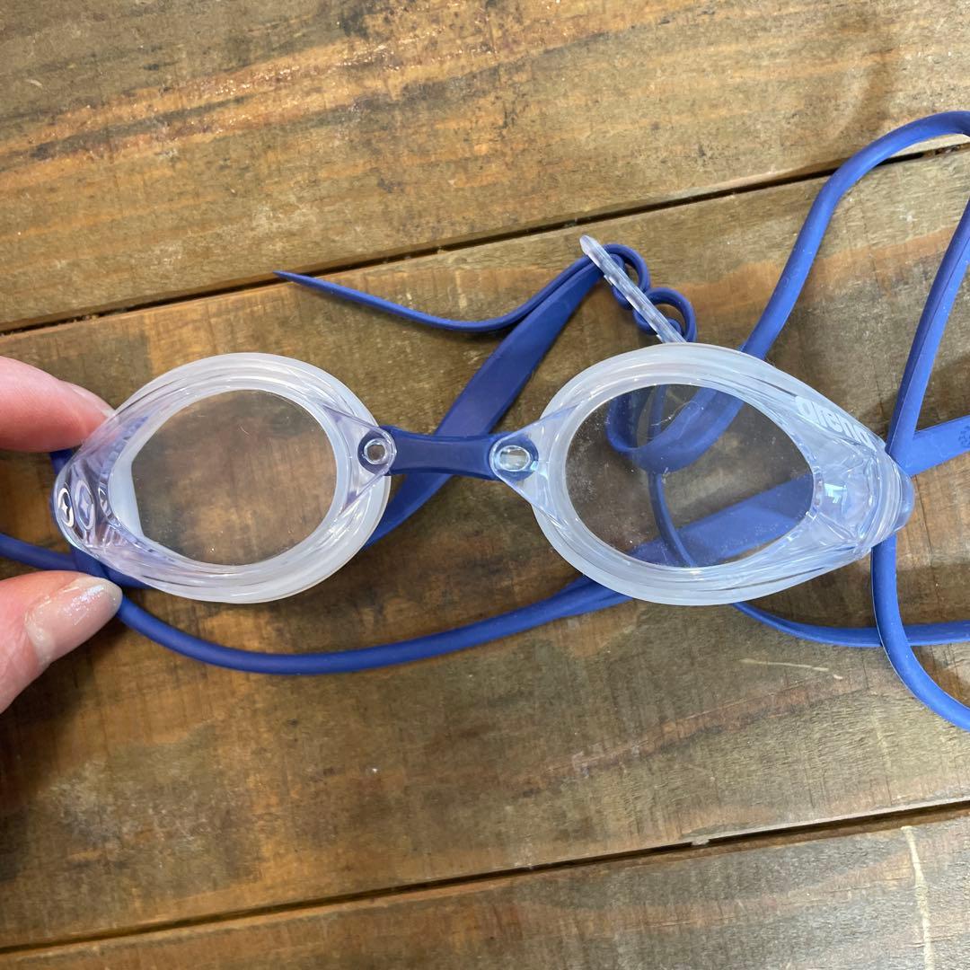 アリーナ　水着　キャップ　ゴーグル3点セット　￼