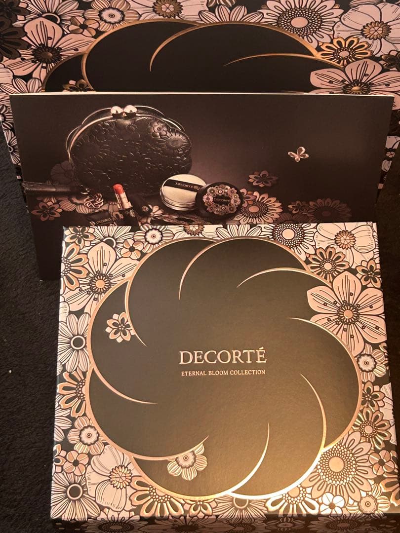 コスメデコルテ　クリスマスコフレ　エターナルブルーム