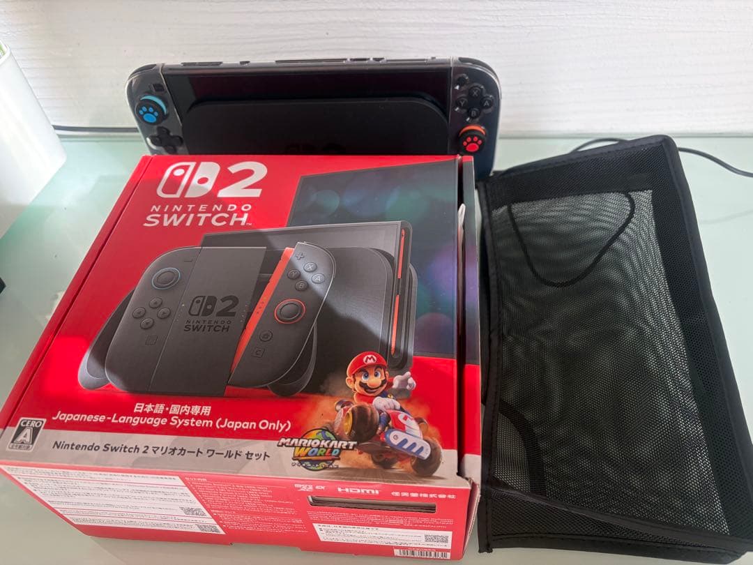 マリオカート Switch 2 本体 保護シール、ケース、お出かけケース付き