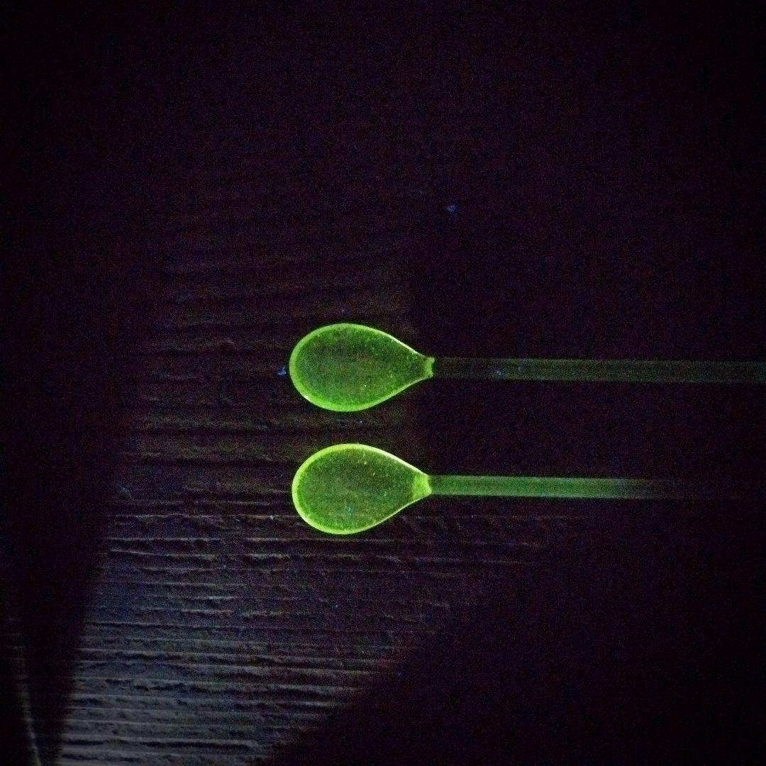 【ご成約】水色 花縁 碗形 氷コップとガラス匙、プレス皿 骨董の器 おまとめ