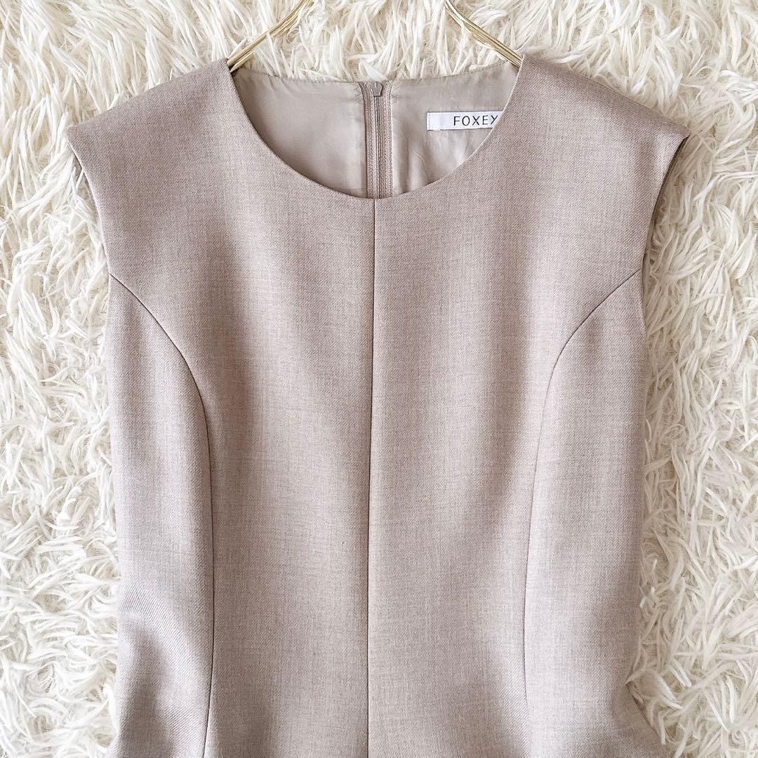 フォクシー✨レディブーケ ワンピース ノースリーブ グレージュ 定価14万 40