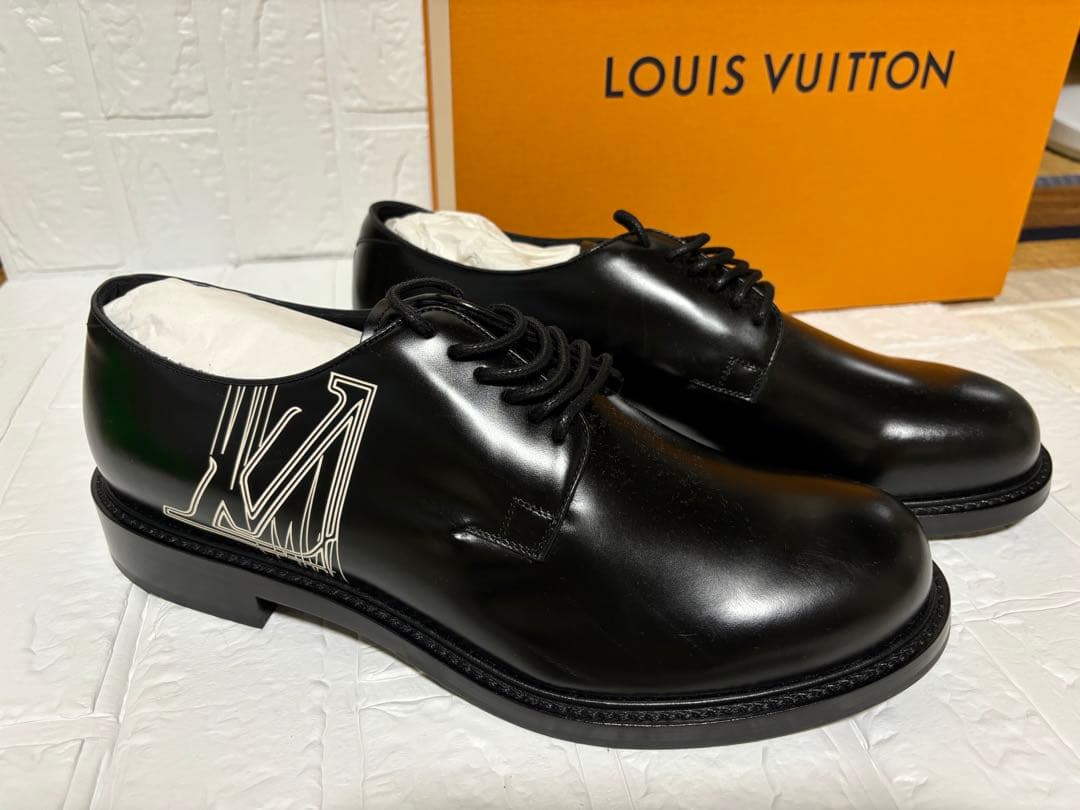 ★LOUIS VUITTON ★未使用品「ヴォルテール・ライン ダービー」