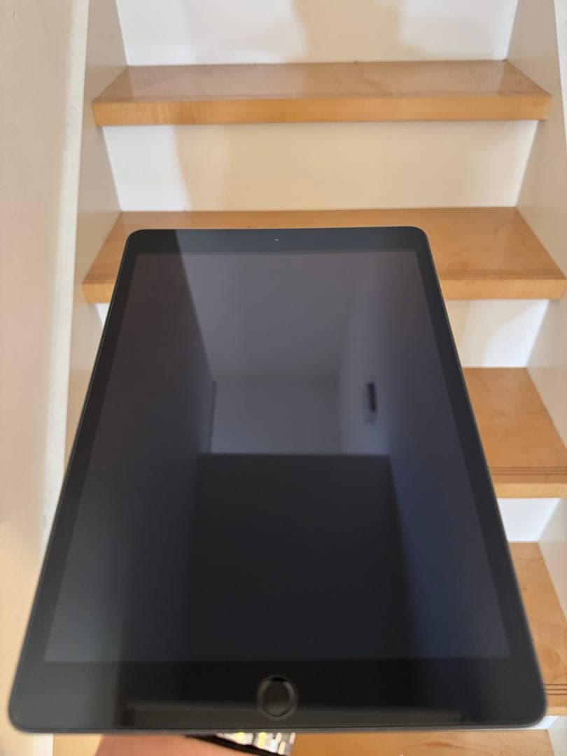 iPad第7世代★WiFiモデル32GB★スペースグレイ