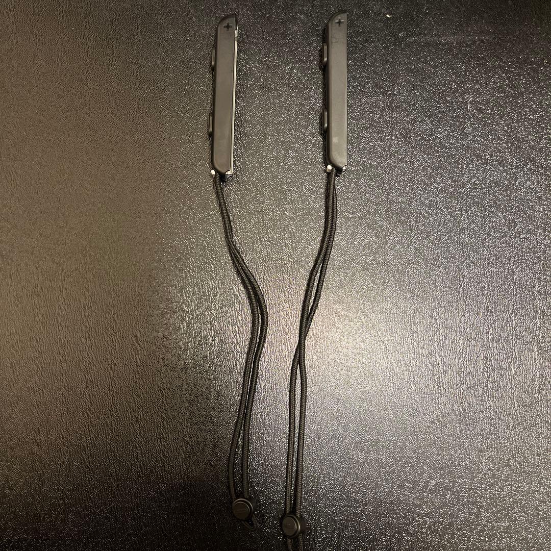 Nintendo Switch(本体、Joy-Conストラップ付き)