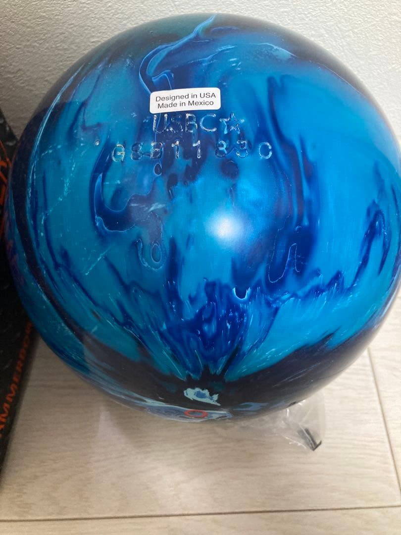 【新品未使用】　ボウリング　ボール　バイオレントエフェクト　15ポンド1オンス