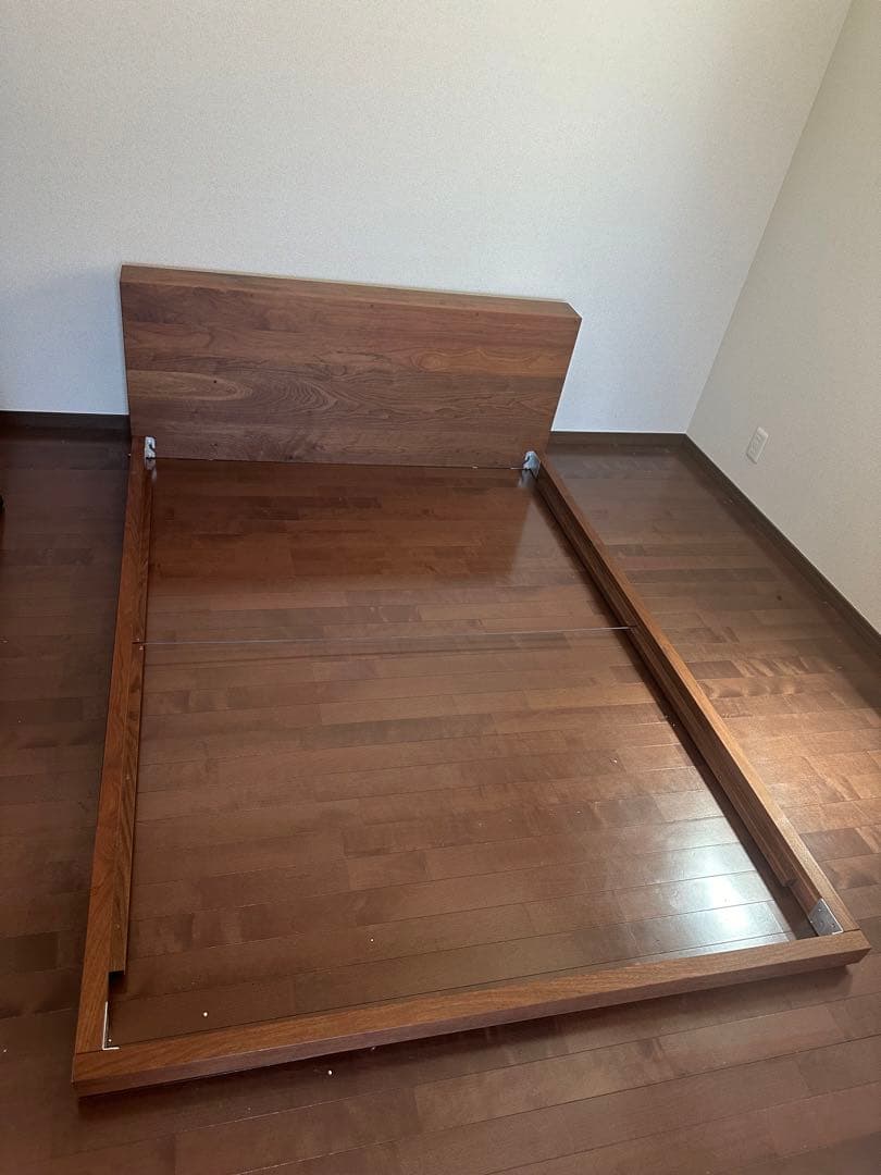 マスターウォール　ベッドフレーム　ダブル