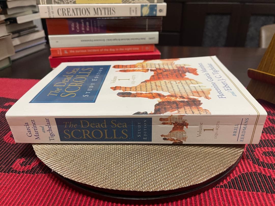 洋書 The Dead Sea Scrolls Study Edition