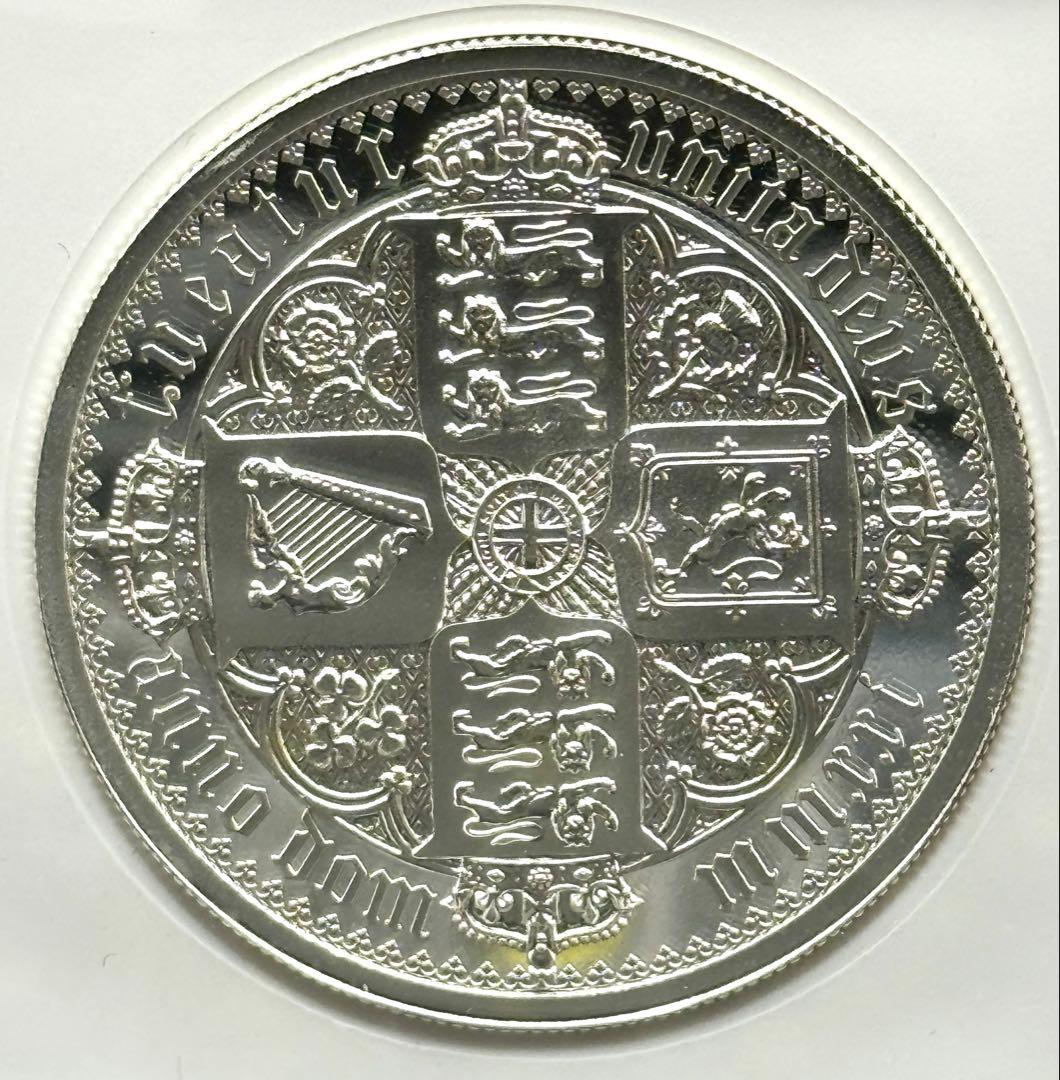美しき ゴチッククラウン シールド 2021年 2オンス 銀貨 PF70UC