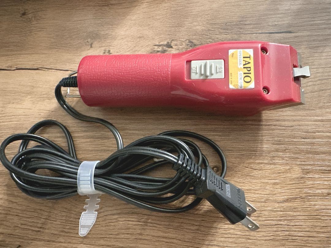 TAPIO 電動クリッパー SP-38 赤 1mm替刃付