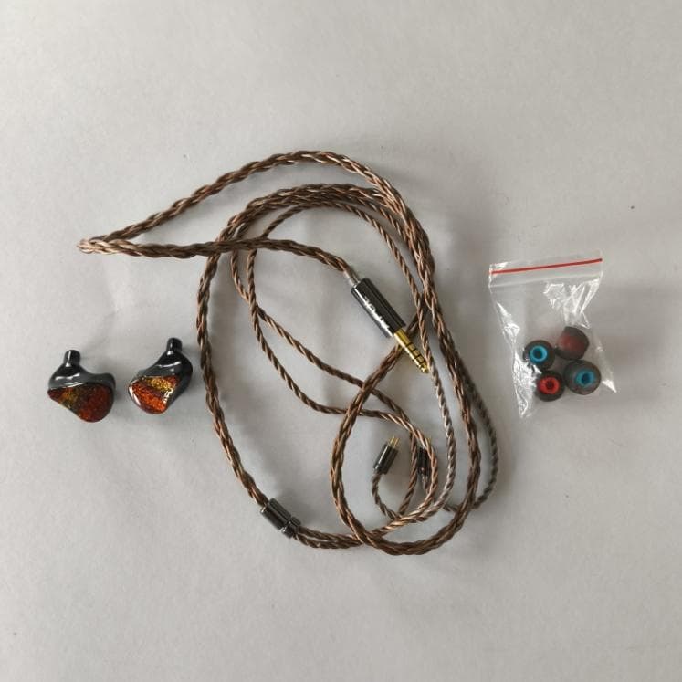 イヤホン AFUL Performer 8 4.4mm