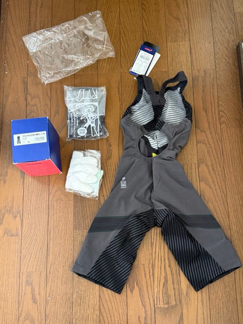 新品 アシックス　競泳水着　高速水着　トップインパクト　ライオグライド2 M