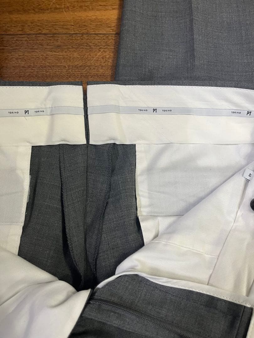 未使用　PT TORINO SUPER SLIM FIT 48