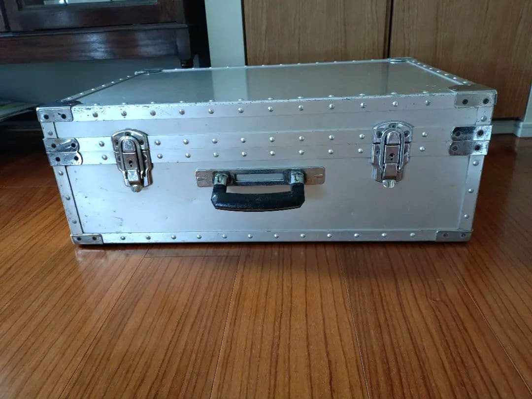 ヴィンテージ アルミ トランク
