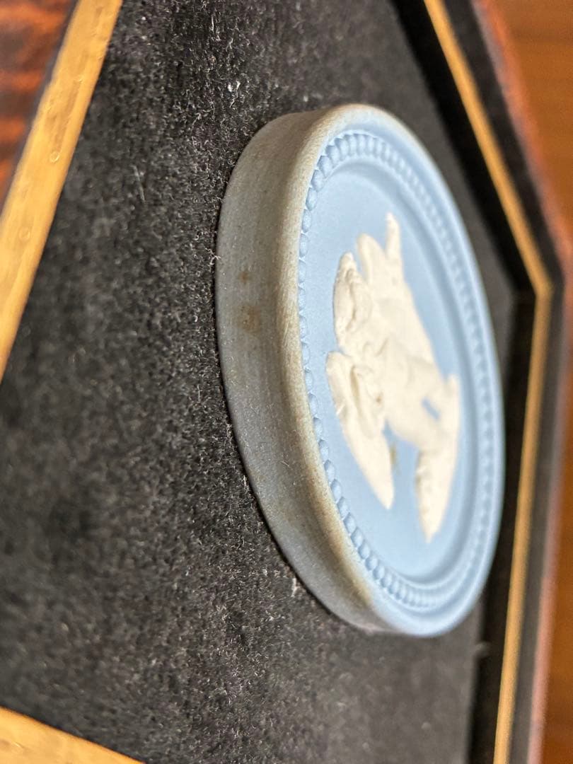  ウェッジウッド　陶板　壁掛け　ジャスパー　ブルー　額縁　絵画