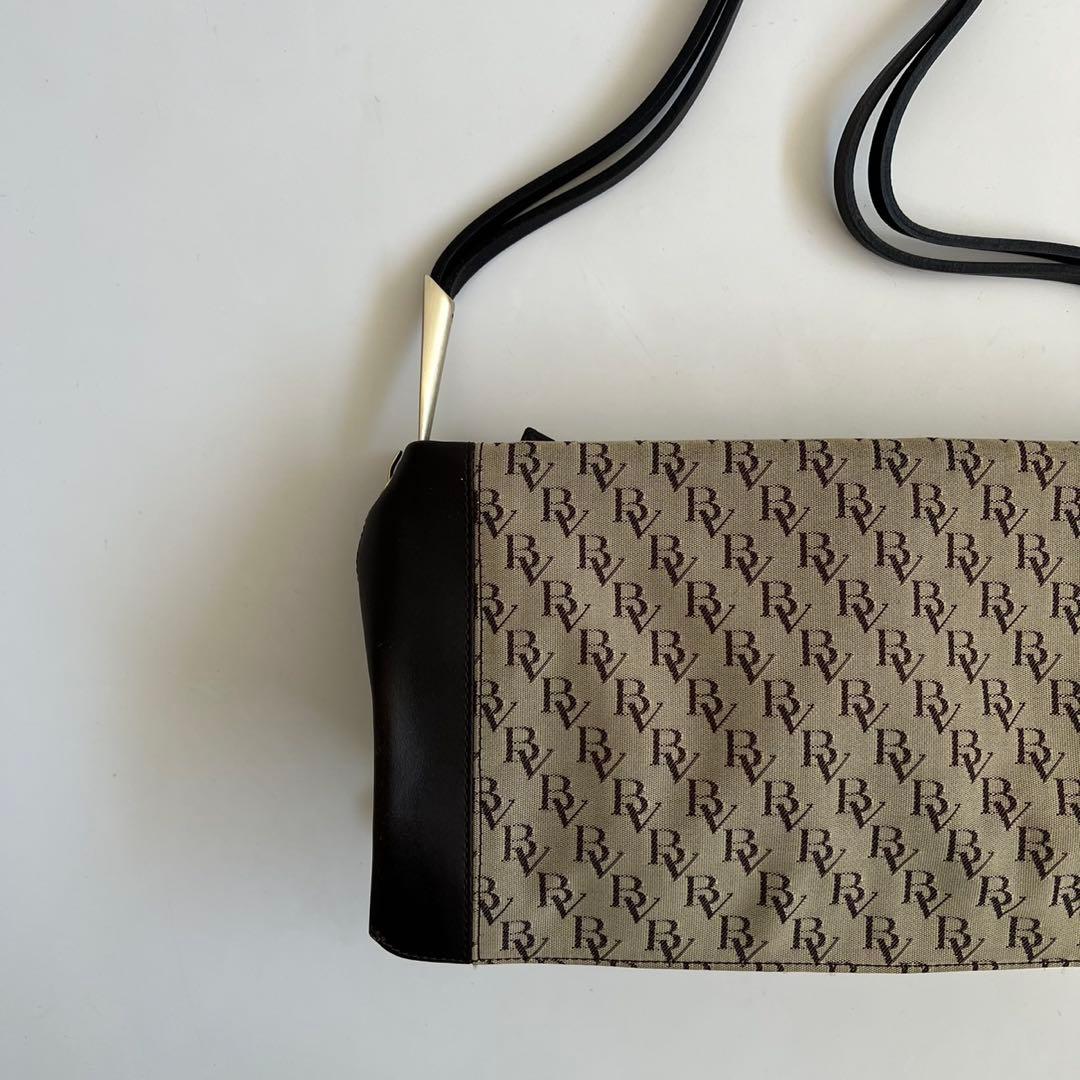 バッグ BOTTEGA VENETA LEATHER ONE SHOULDER BAG