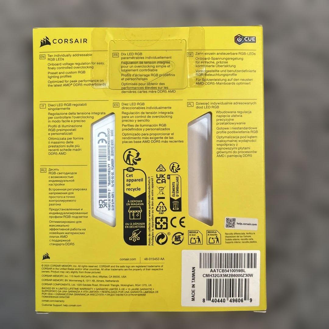 メモリー CORSAIR VENGEANCE RGB DDR5-6000 16GB