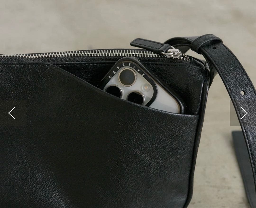 ear PAPILLONNERミニスワローマチショルダーバック 本革レザー