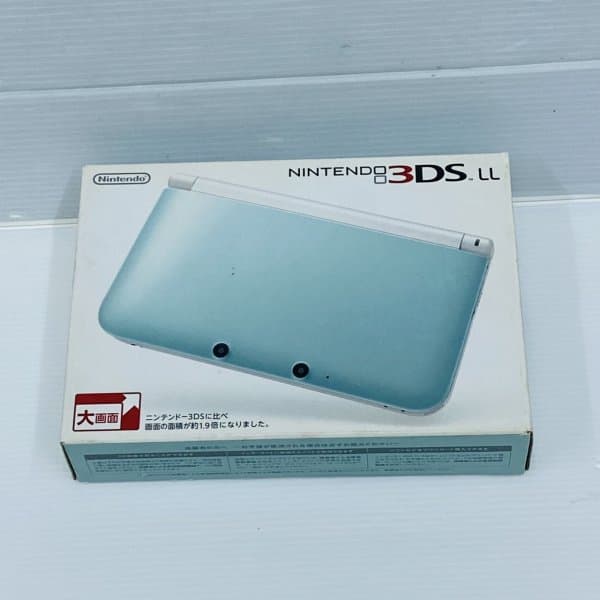 ★未使用品★極美品ニンテンドー3DS LL　ミント×ホワイト生産終了 訳