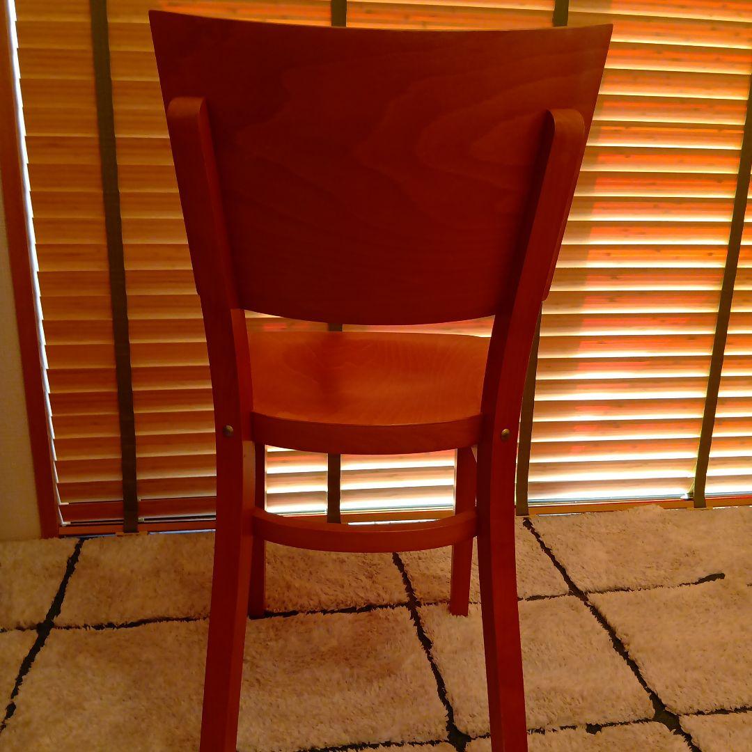 ウニコ　チェア