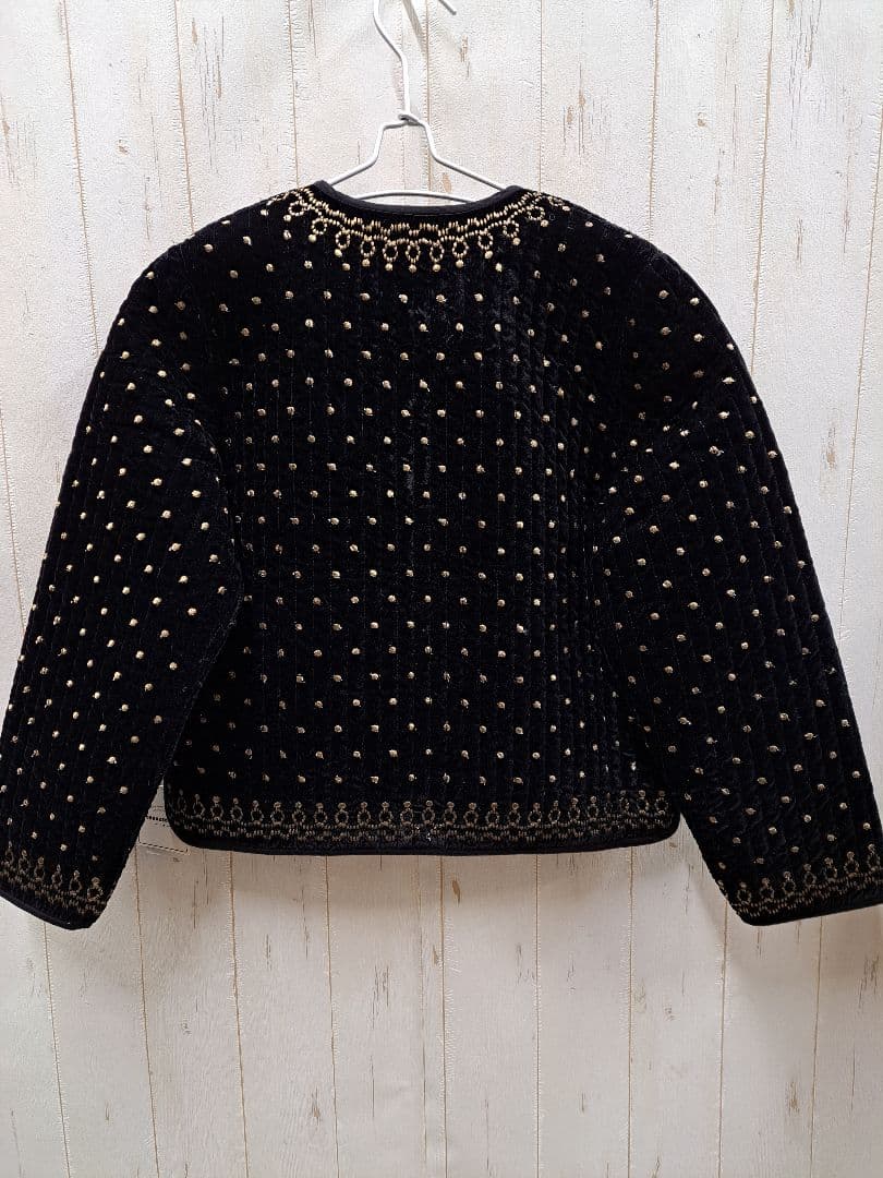 Torrazzo Donna ベロア金刺繍ノーカラージャケット