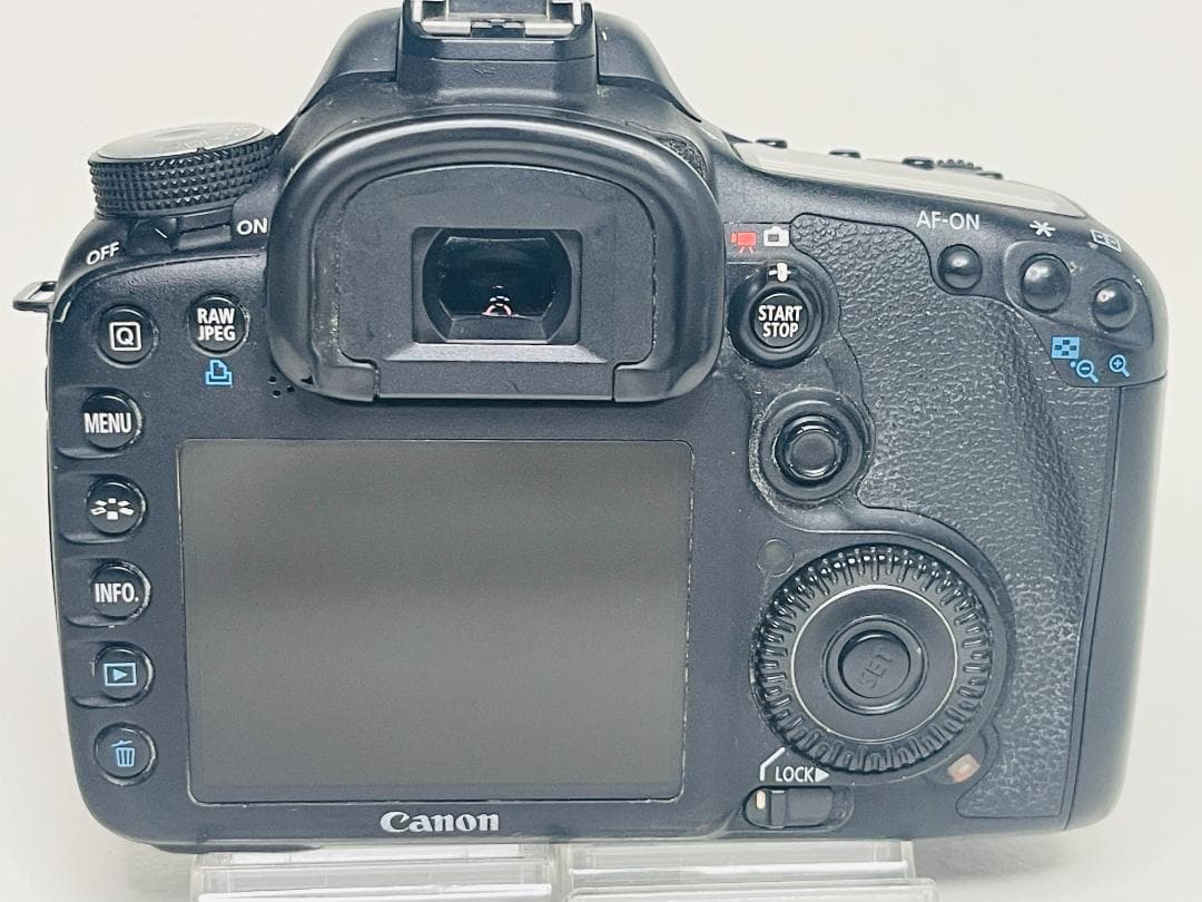 Canon キヤノン EOS 7D デジタル一眼レフ カメラ 動作未確認
