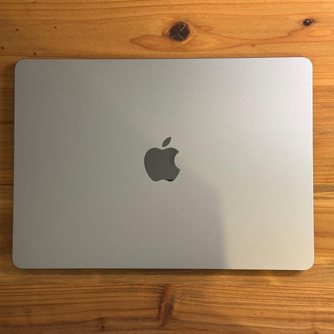 【美品】 M2 MacBook Air 本体 USキーボード