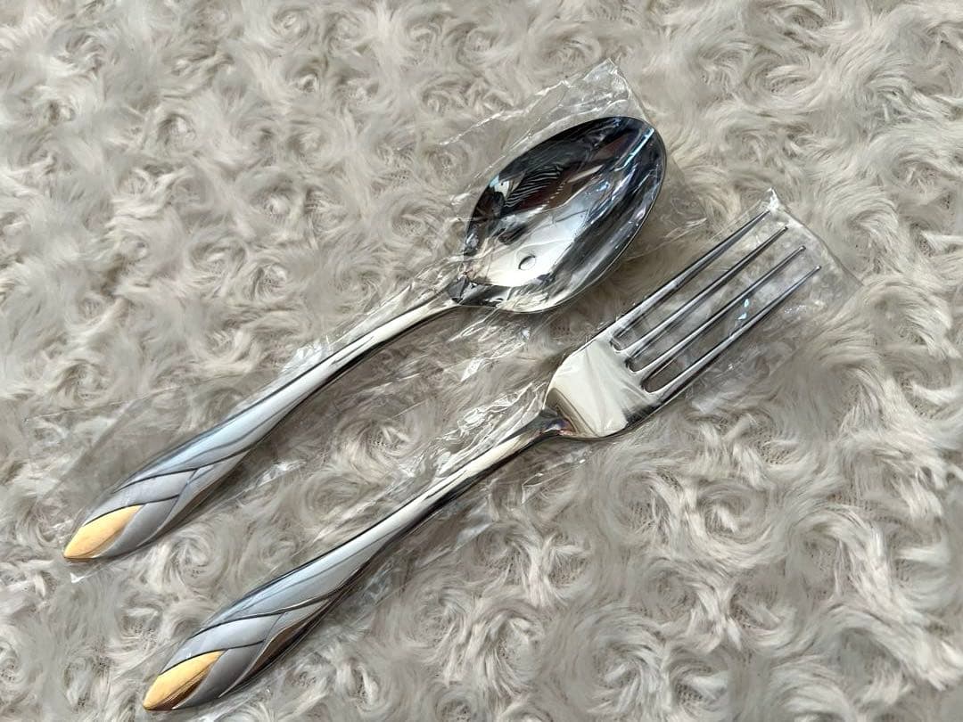 ノリタケ ボーンチャイナ　カトラリーセット　金彩　ディナーセット〈９本セット〉