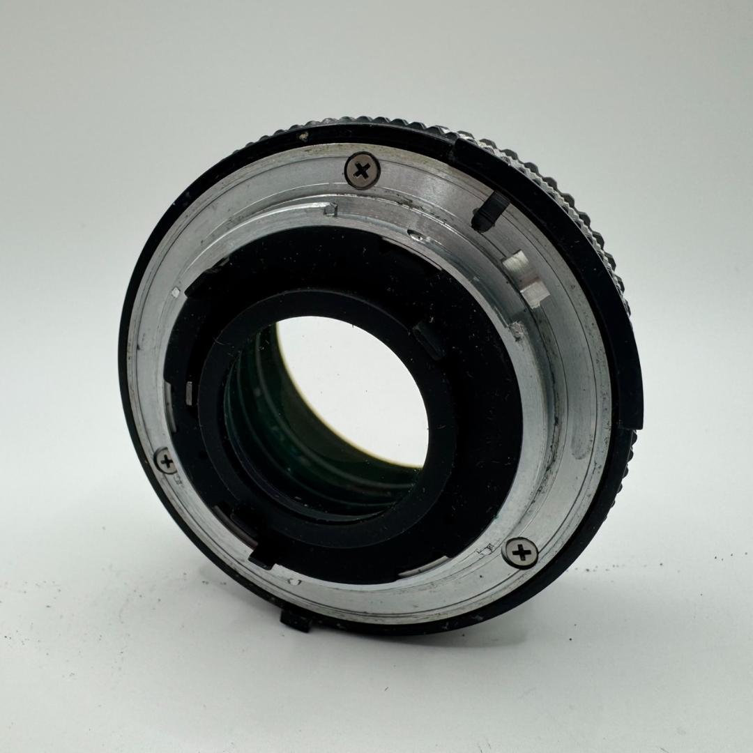 【中古】Nikon AI-S 50mm F1.8 Fマウント MF一眼レフ用