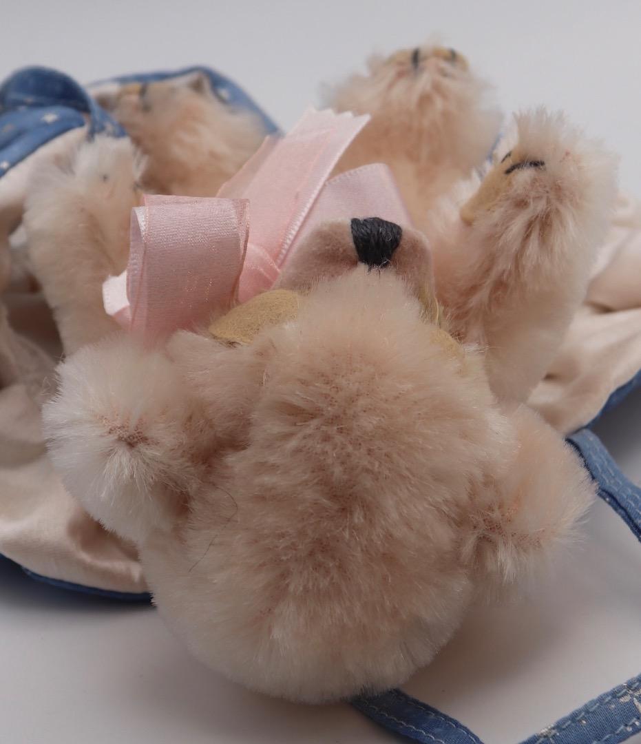 チーキー・ドリームランド 15cm MERRYTHOUGHT 小さなバッグ付き