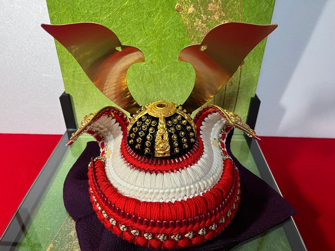 8号中白赤縅　大鍬形の兜　セット