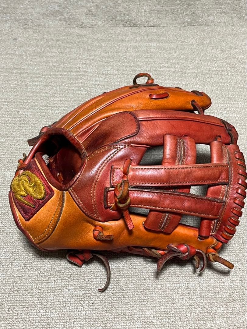 本当の最終値下げ！ドナイヤ軟式用　オーダーグローブ　内野手用