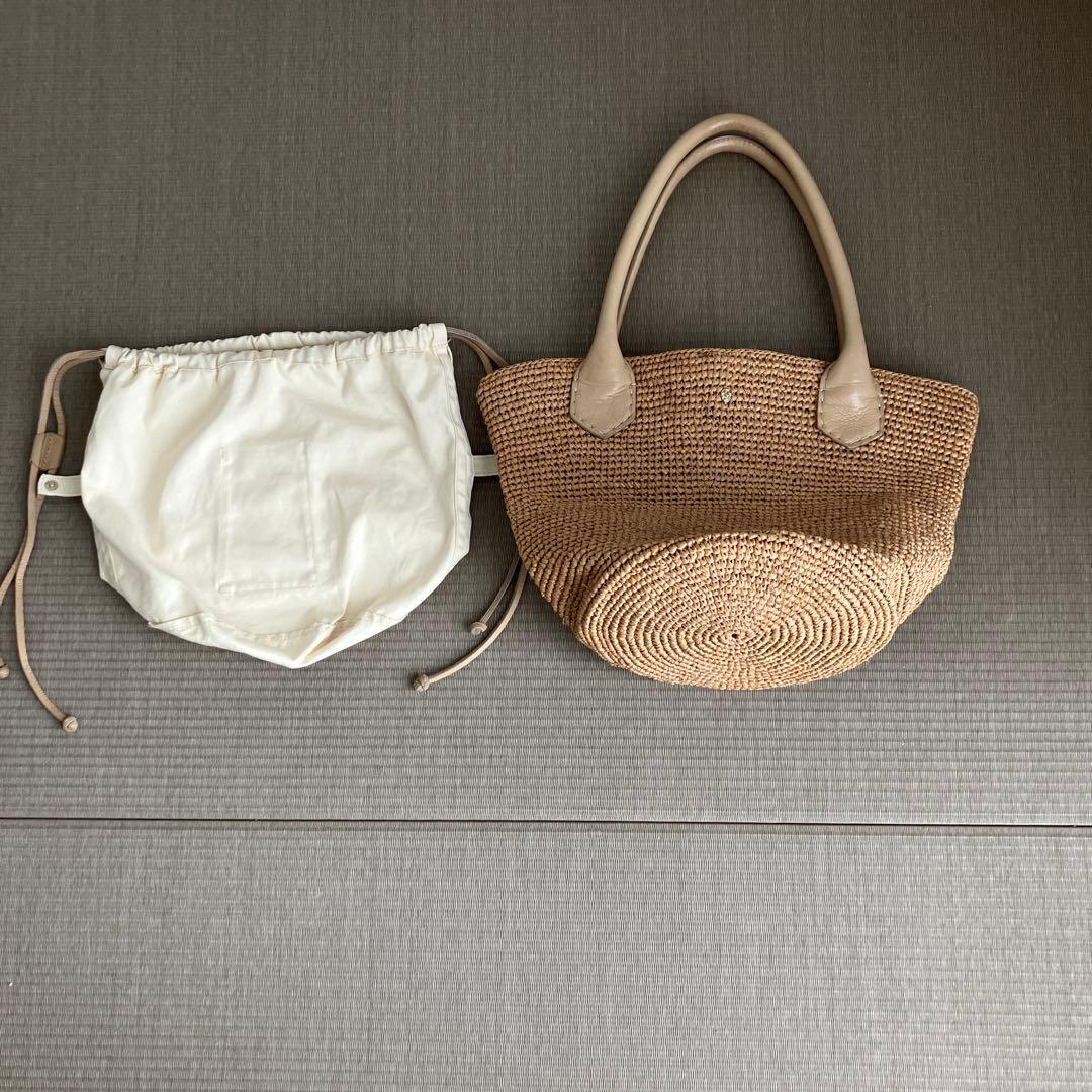 ヘレンカミンスキー　バック