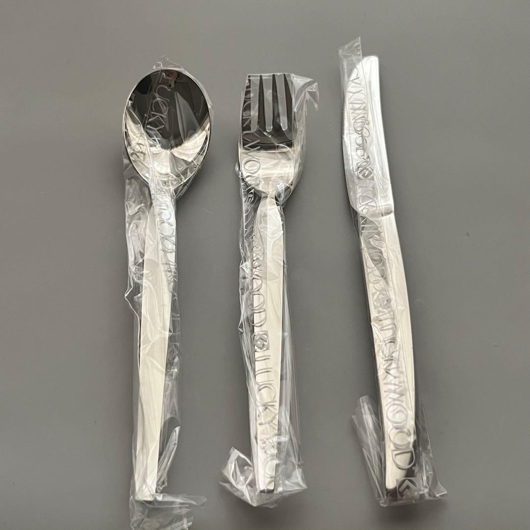 ラッキーウッド デラックス 18-12ステンレス ディナーカトラリー 15本