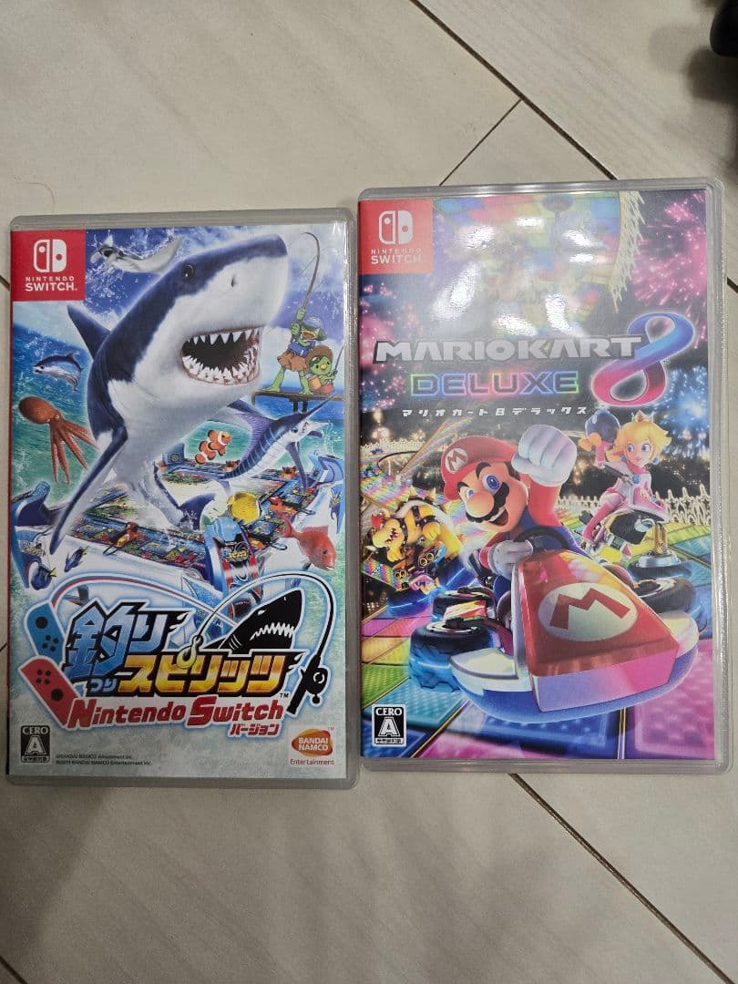 Nintendo Switch 本体 + ゲームソフト2本　その他いろいろ