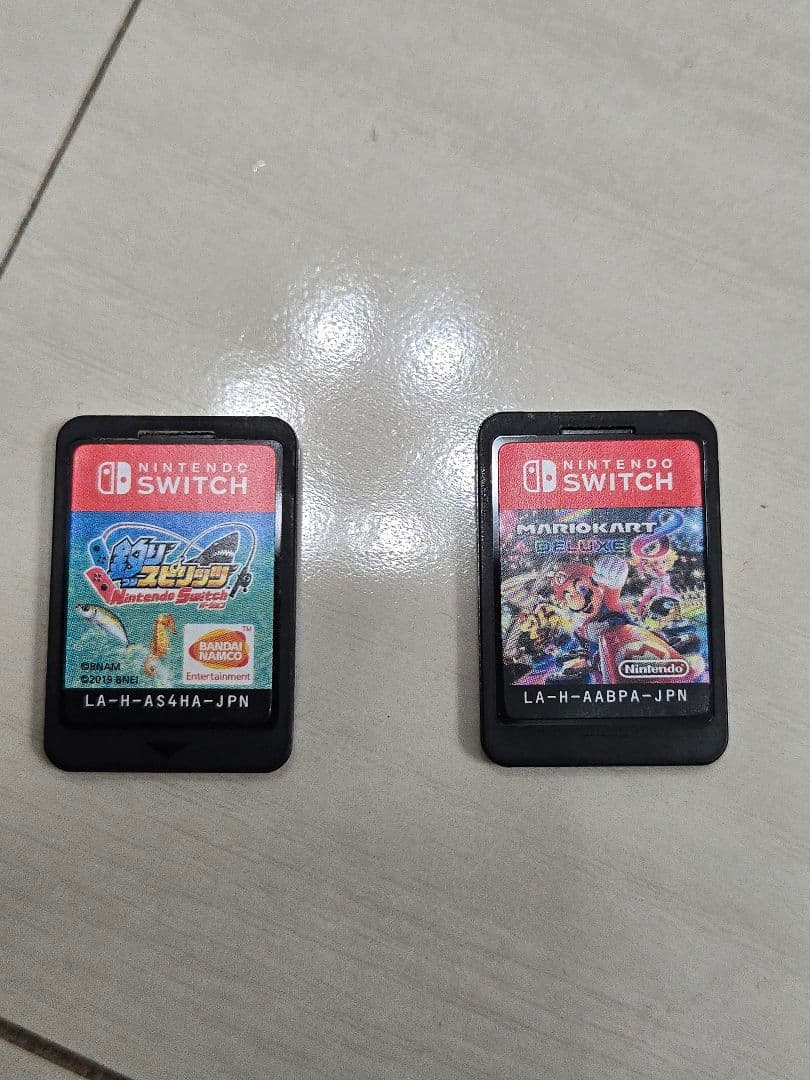 Nintendo Switch 本体 + ゲームソフト2本　その他いろいろ