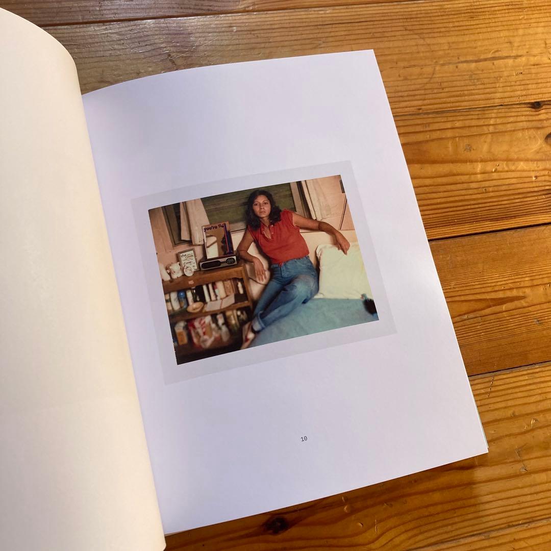 アート・デザイン・音楽 Women Prisoner Polaroids