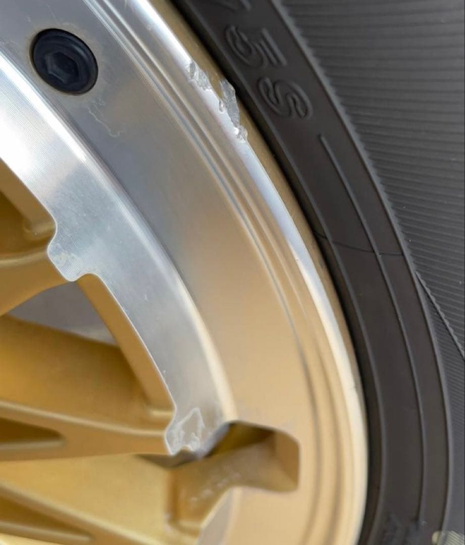 か*う様 中古　FENICE RX3ホイール　ゴールドカラー